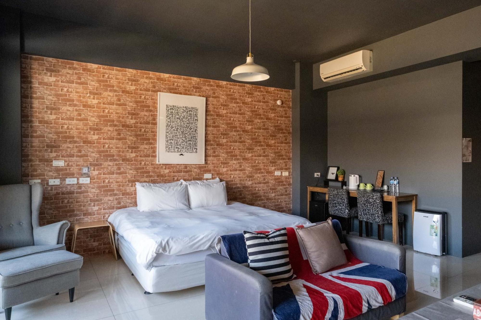 Huzi Room Tainan Exterior photo