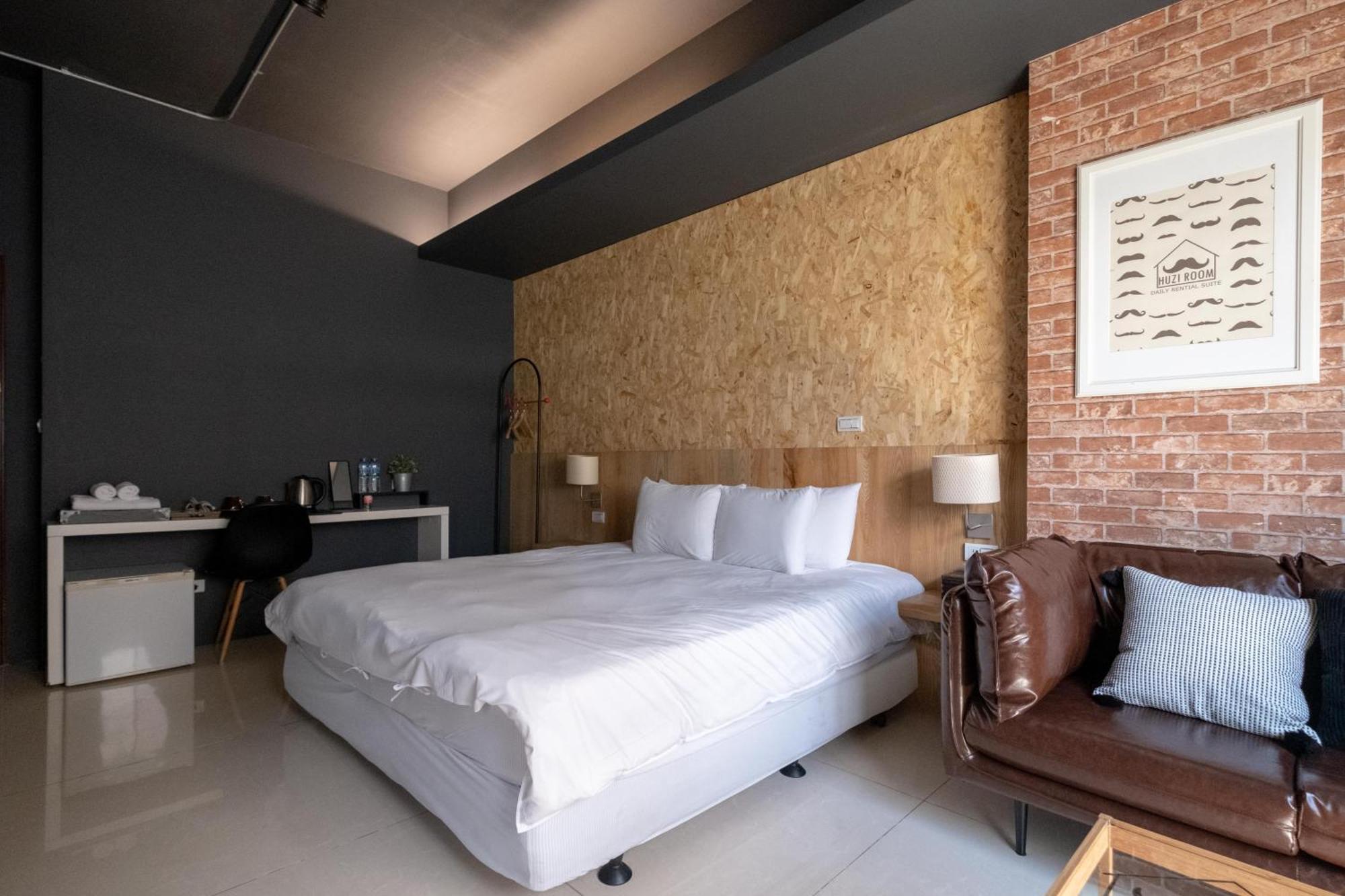 Huzi Room Tainan Exterior photo