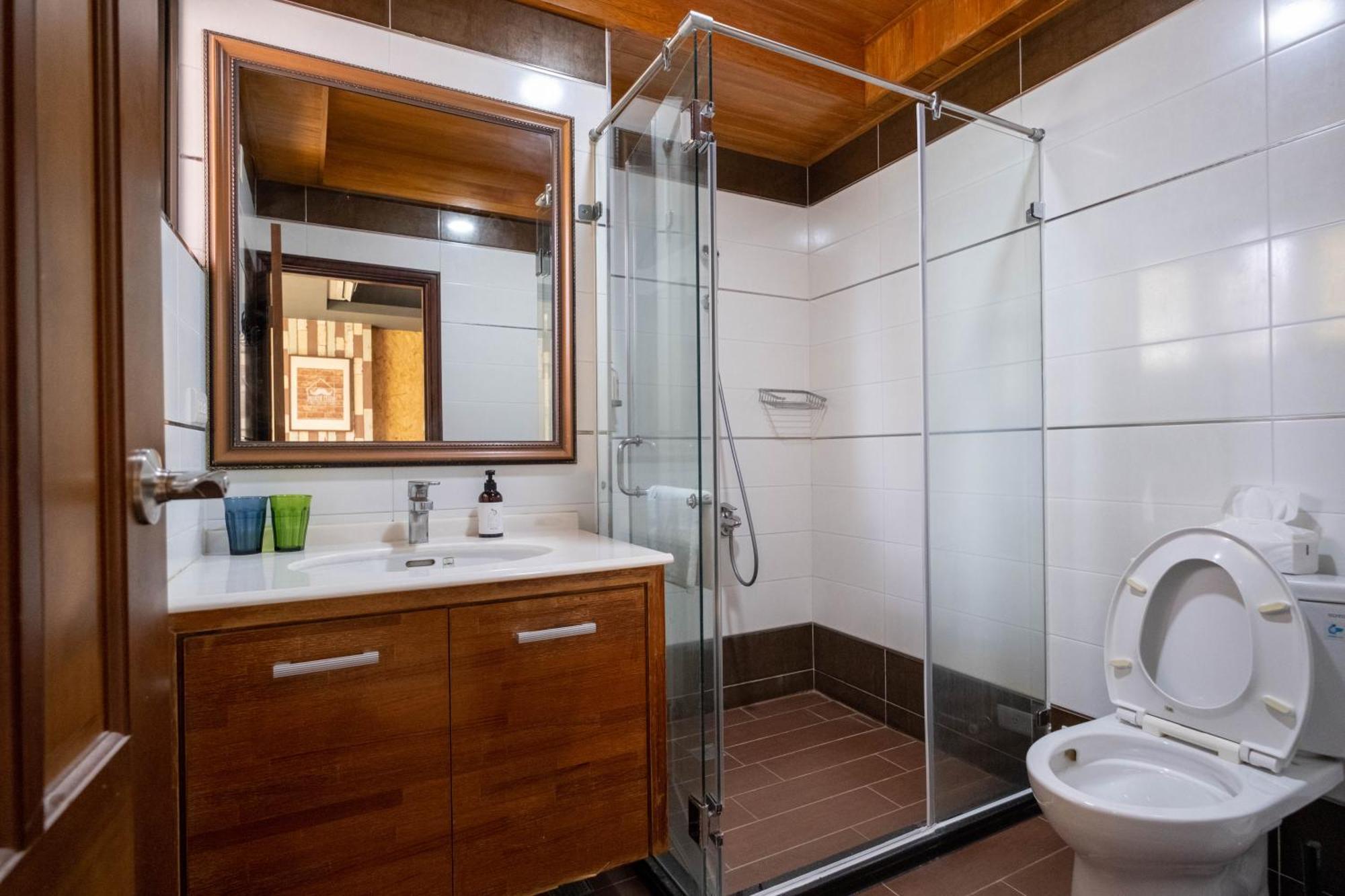 Huzi Room Tainan Exterior photo