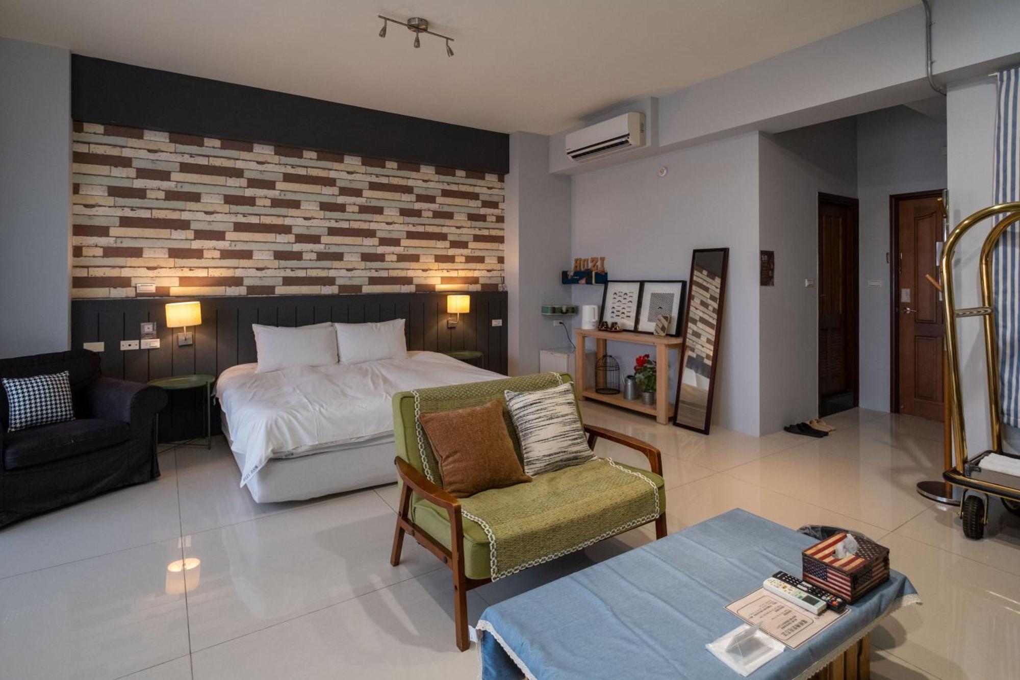 Huzi Room Tainan Exterior photo