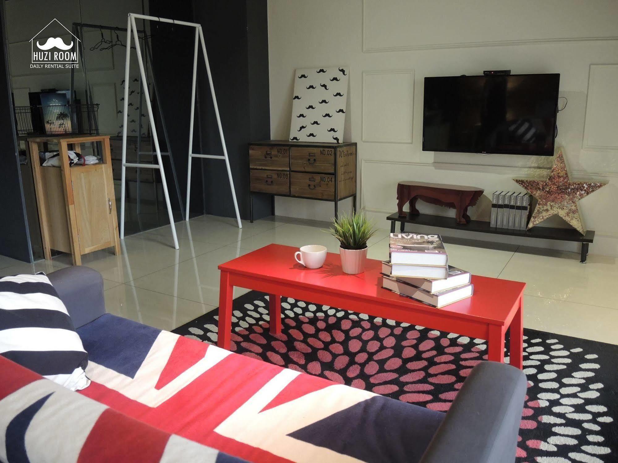 Huzi Room Tainan Exterior photo
