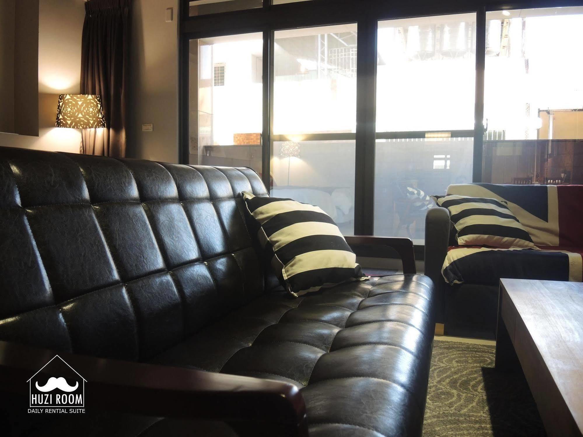 Huzi Room Tainan Exterior photo