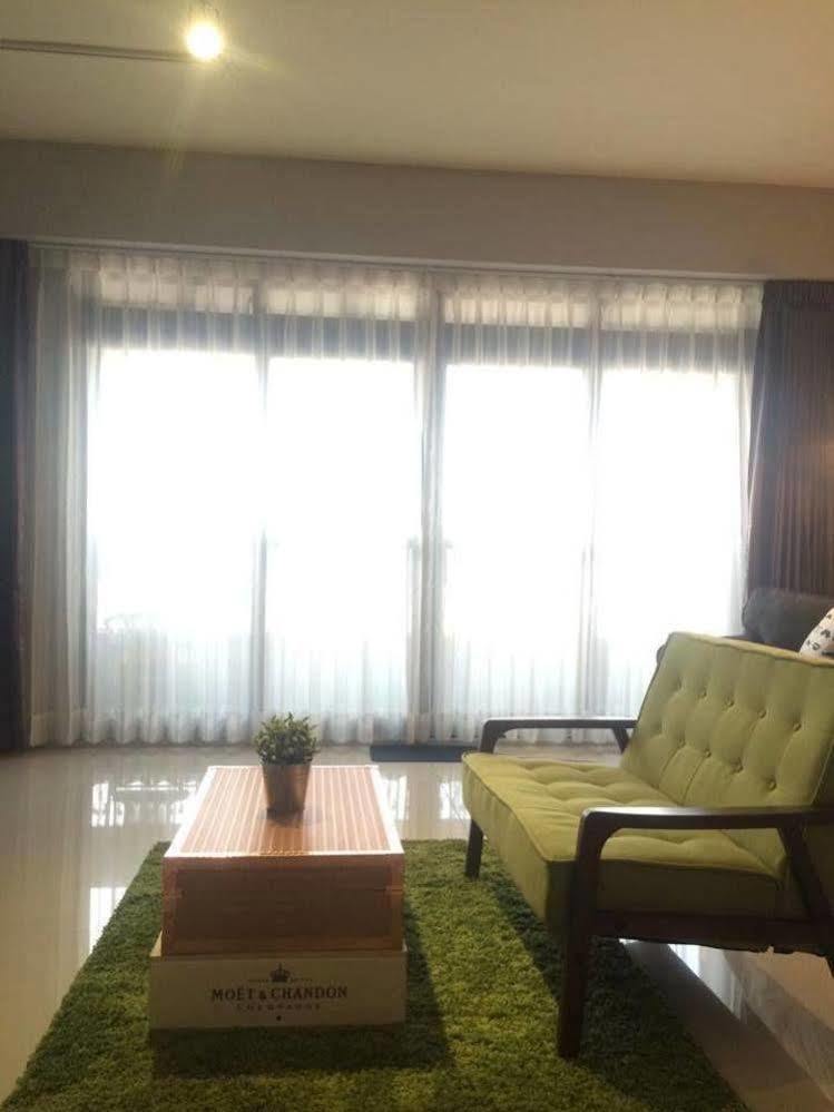 Huzi Room Tainan Exterior photo