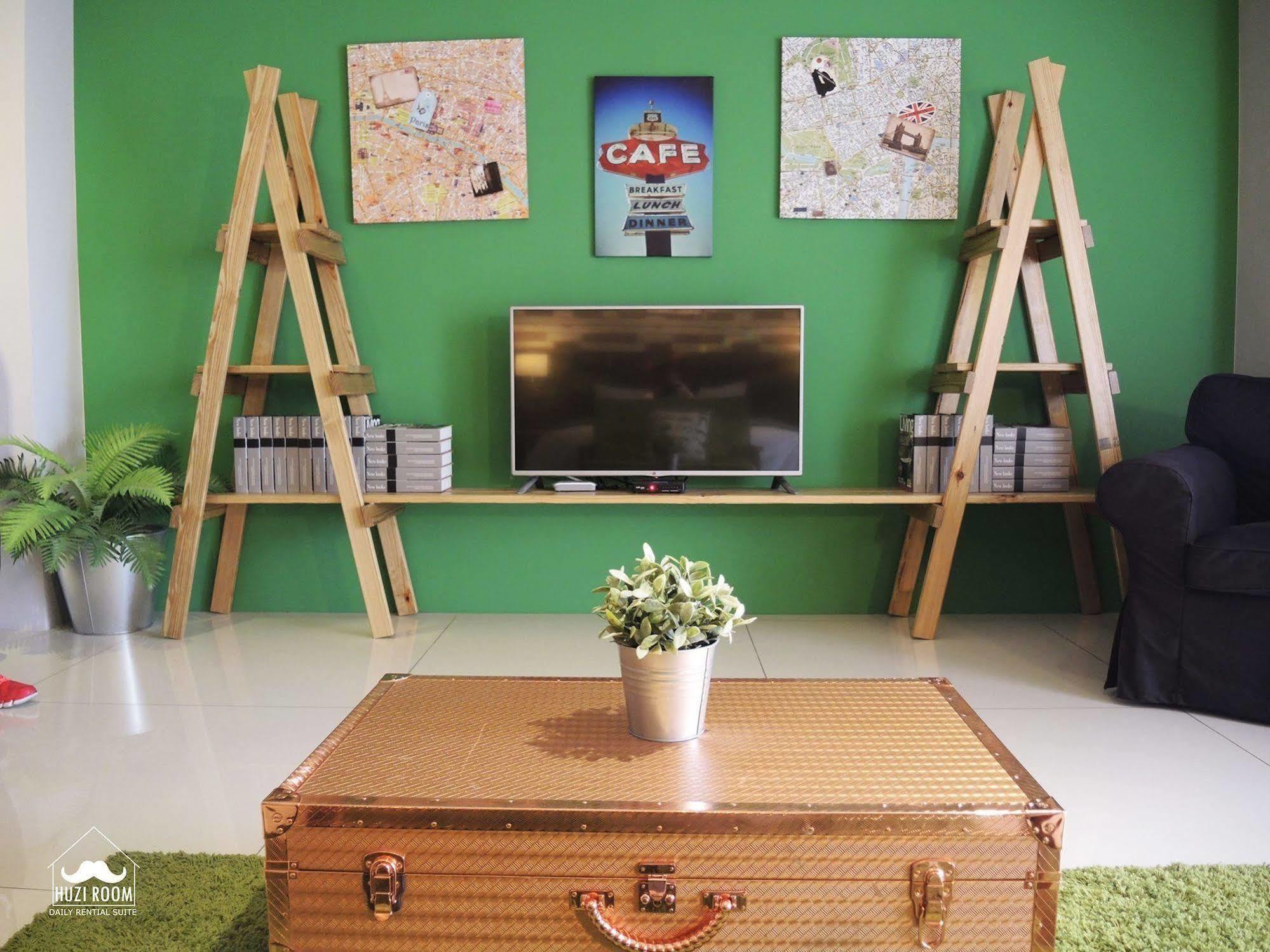 Huzi Room Tainan Exterior photo