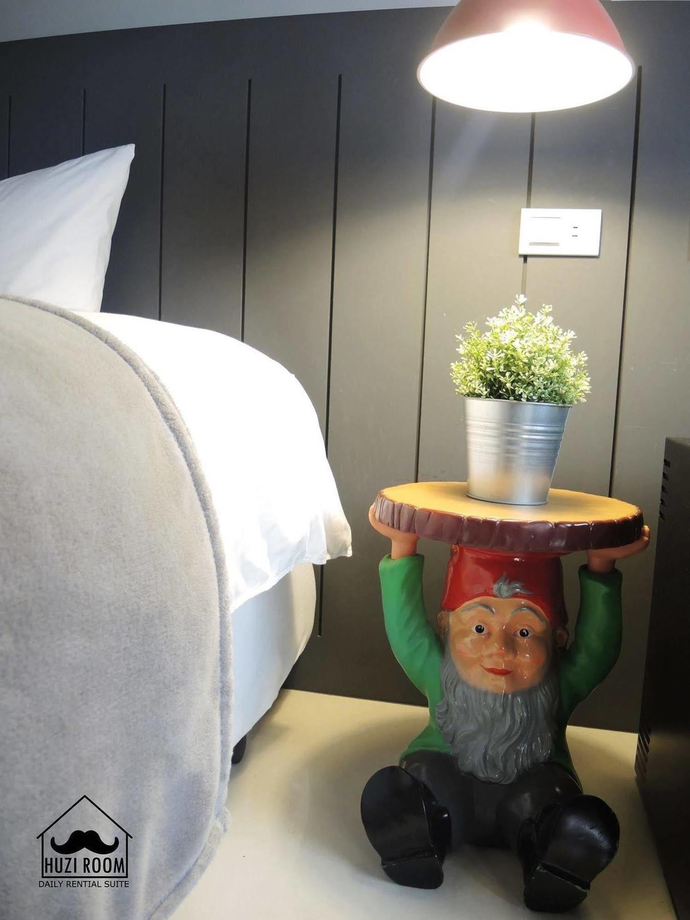 Huzi Room Tainan Exterior photo